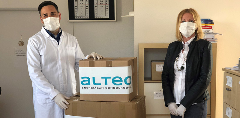 Több mint 10 ezer orvosi védőmaszkot adományozott az ALTEO.
